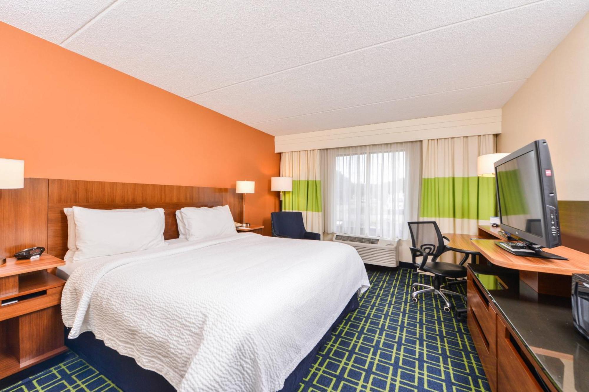 Fairfield Inn Corning Riverside Экстерьер фото