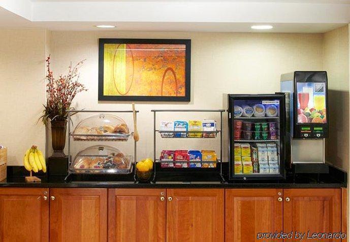 Fairfield Inn Corning Riverside Экстерьер фото
