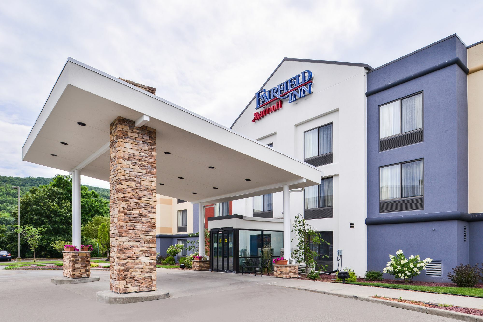 Fairfield Inn Corning Riverside Экстерьер фото